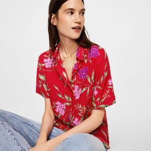 Womens Floral Button Down Shirt NWT